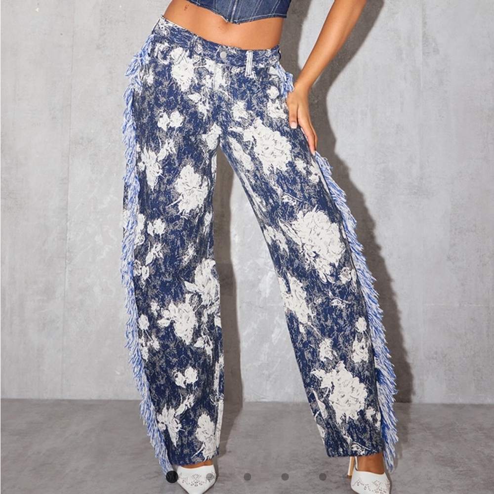 Blue textured pants